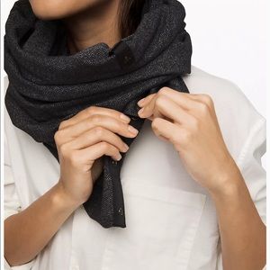 Lululemon vinyasa scarf rulu